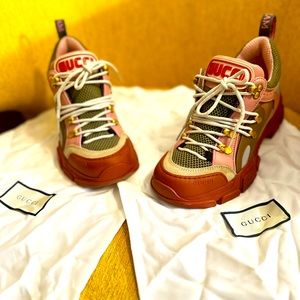 Gucci authentic SZ 37